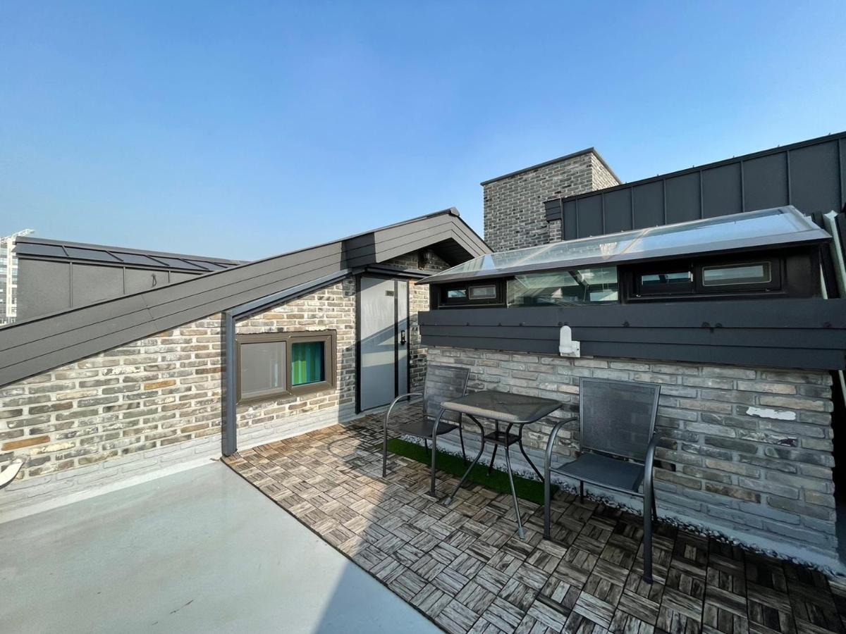 W Premium Guesthouse Incheon Airport Exterior foto